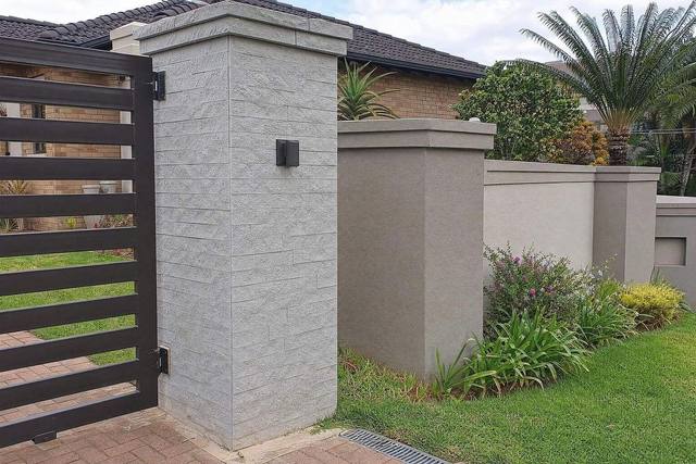 Sandstone diamond panel cladding in Grey sandstone