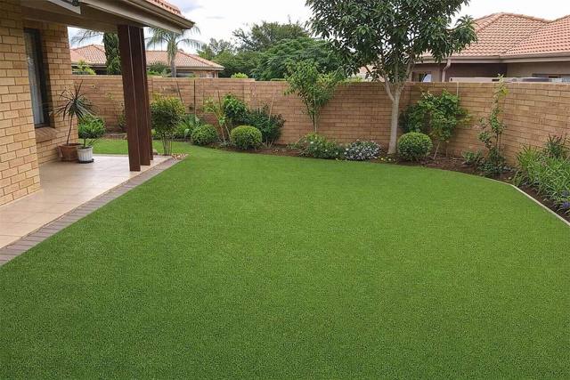 Natural-look lawn 25 mm