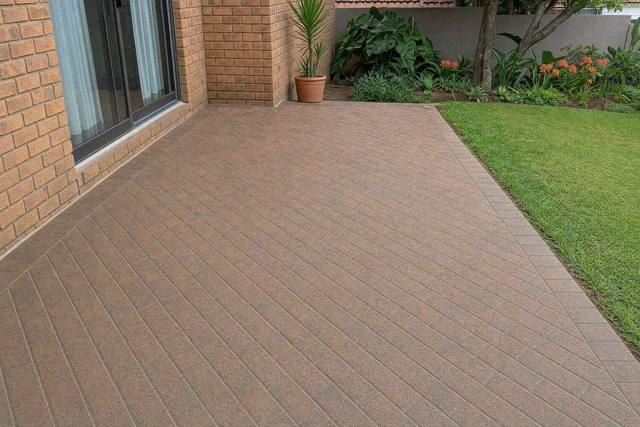 45° stretcher bond in bevel pavers, Autumn blend