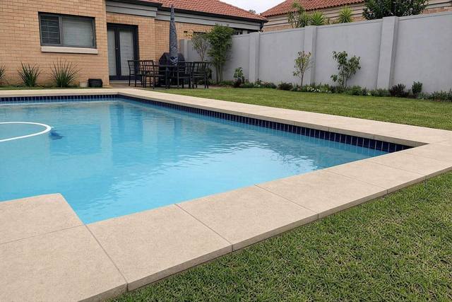 Square-edge coping