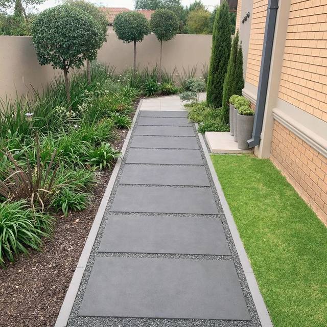 Large slab path